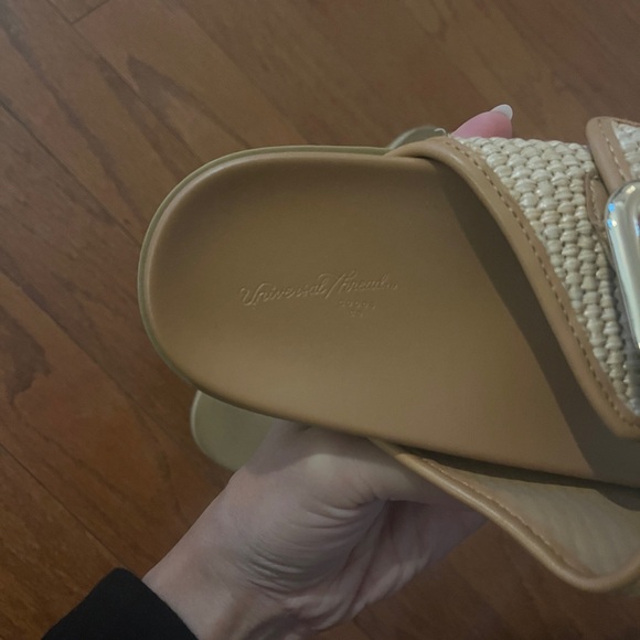 Universal Thread Sandals - Picture 3 of 3